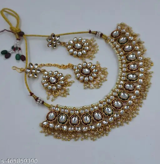 Kundan Necklace, Maangtika & Earrings Set